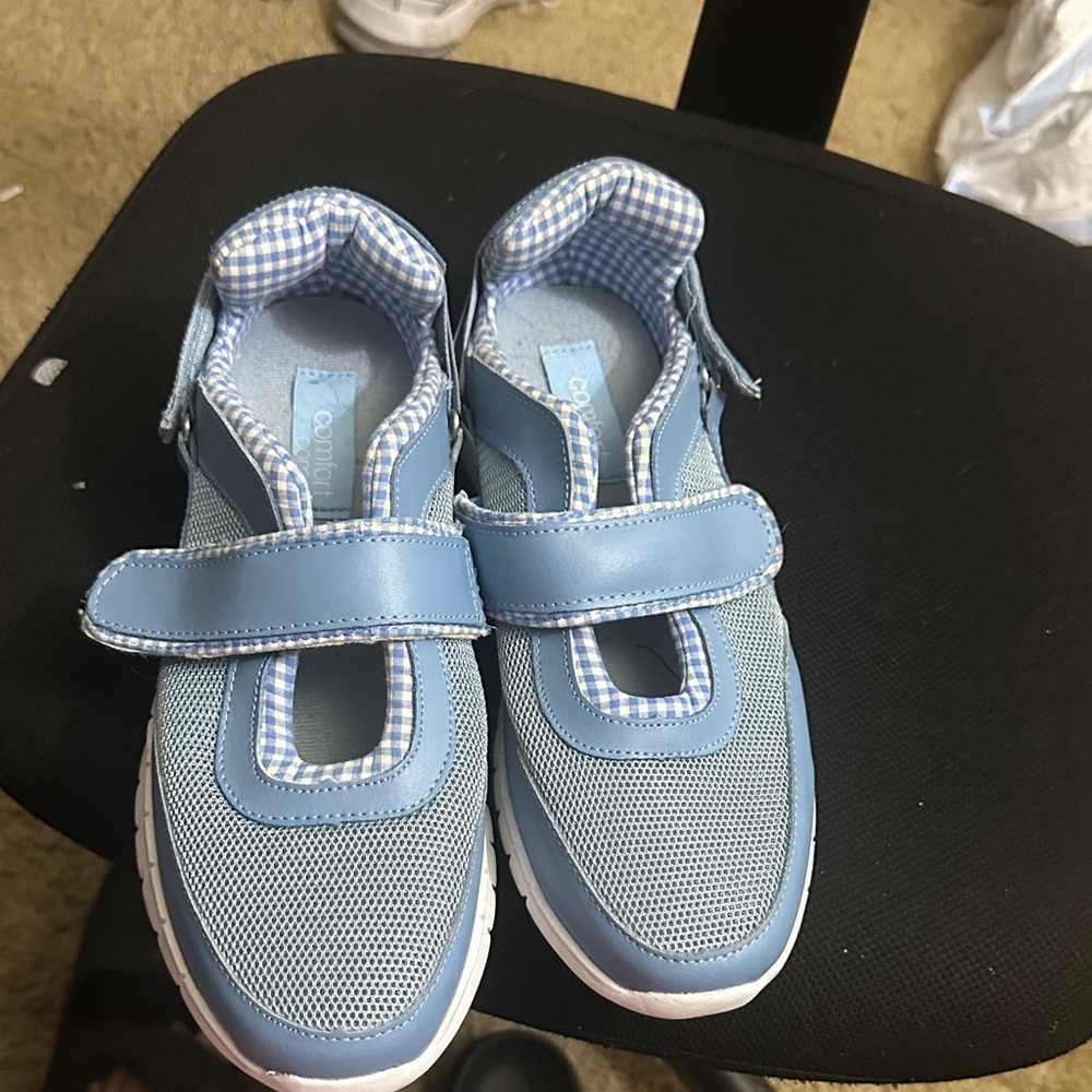 Light Blue Kids' Velcro Sport Shoes